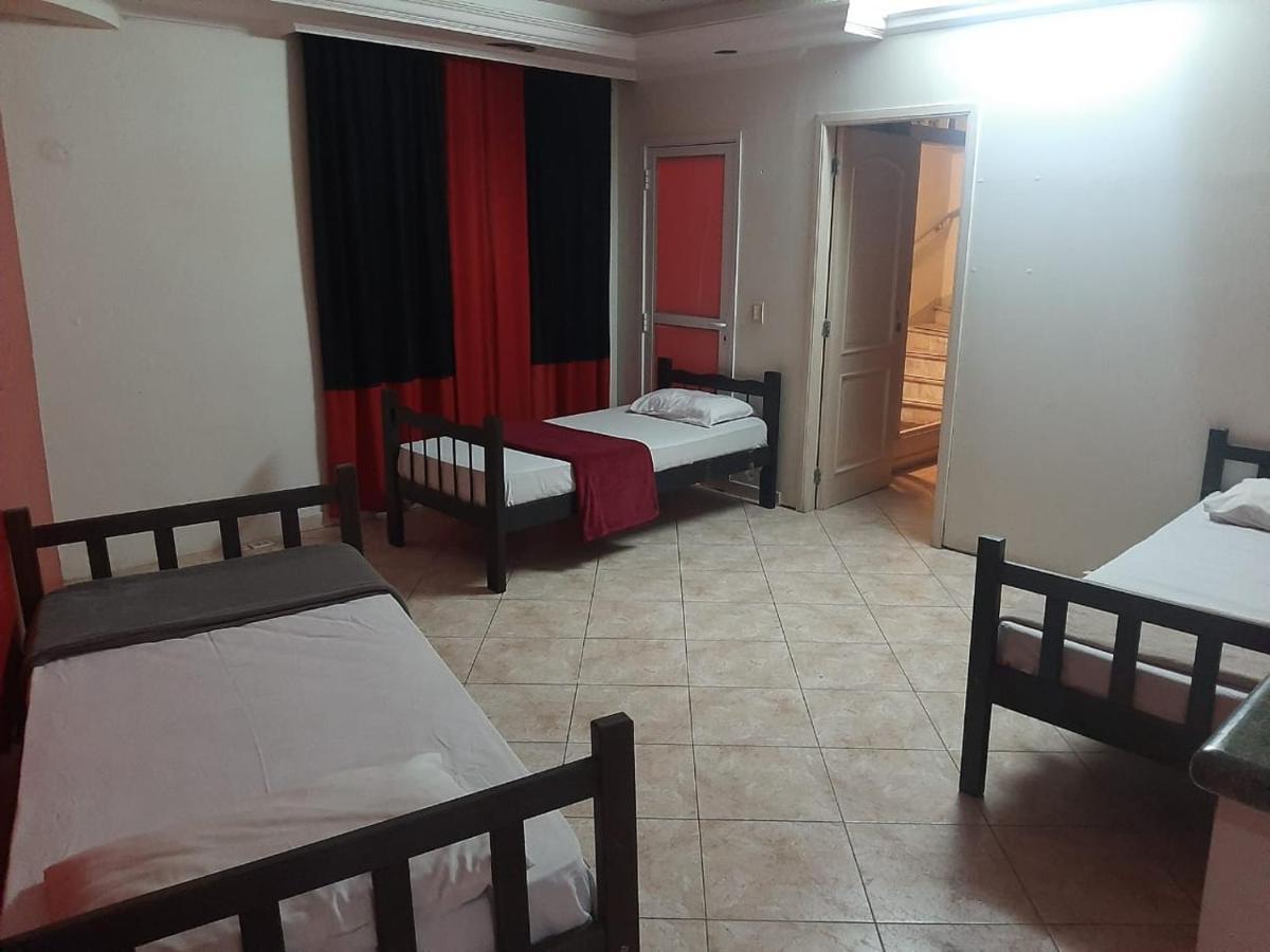 كوريتيبا Knock Knock Hostel المظهر الخارجي الصورة